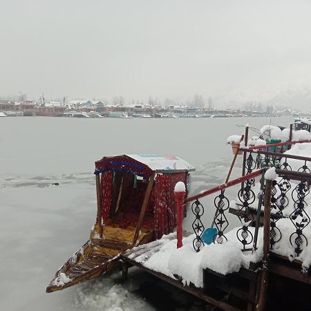 New Bombay Heritage Group Of House Boat Srīnagar 外观 照片